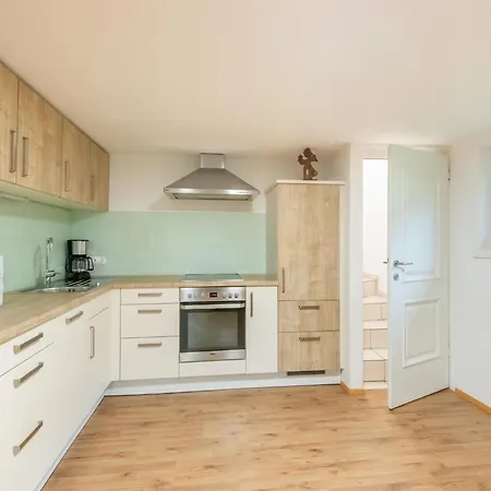 Spacious In F Genberg With Sauna בית נופש *